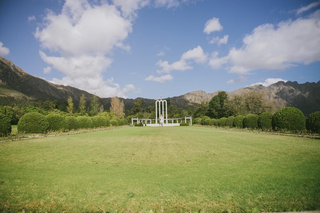 Maison Des Huguenots Le Roux Franschhoek Exteriör bild